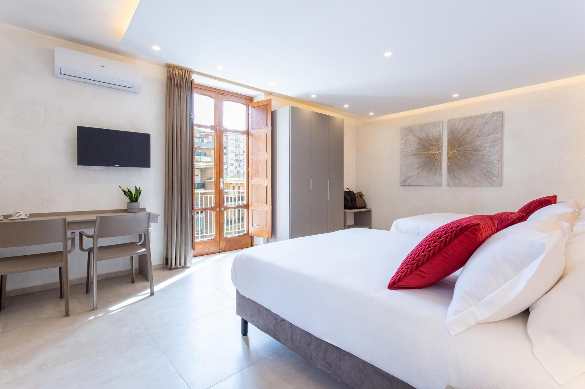 Deluxe Triple Room