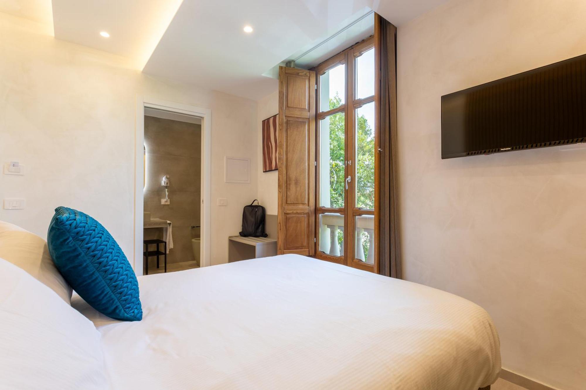 Single Room Garden View