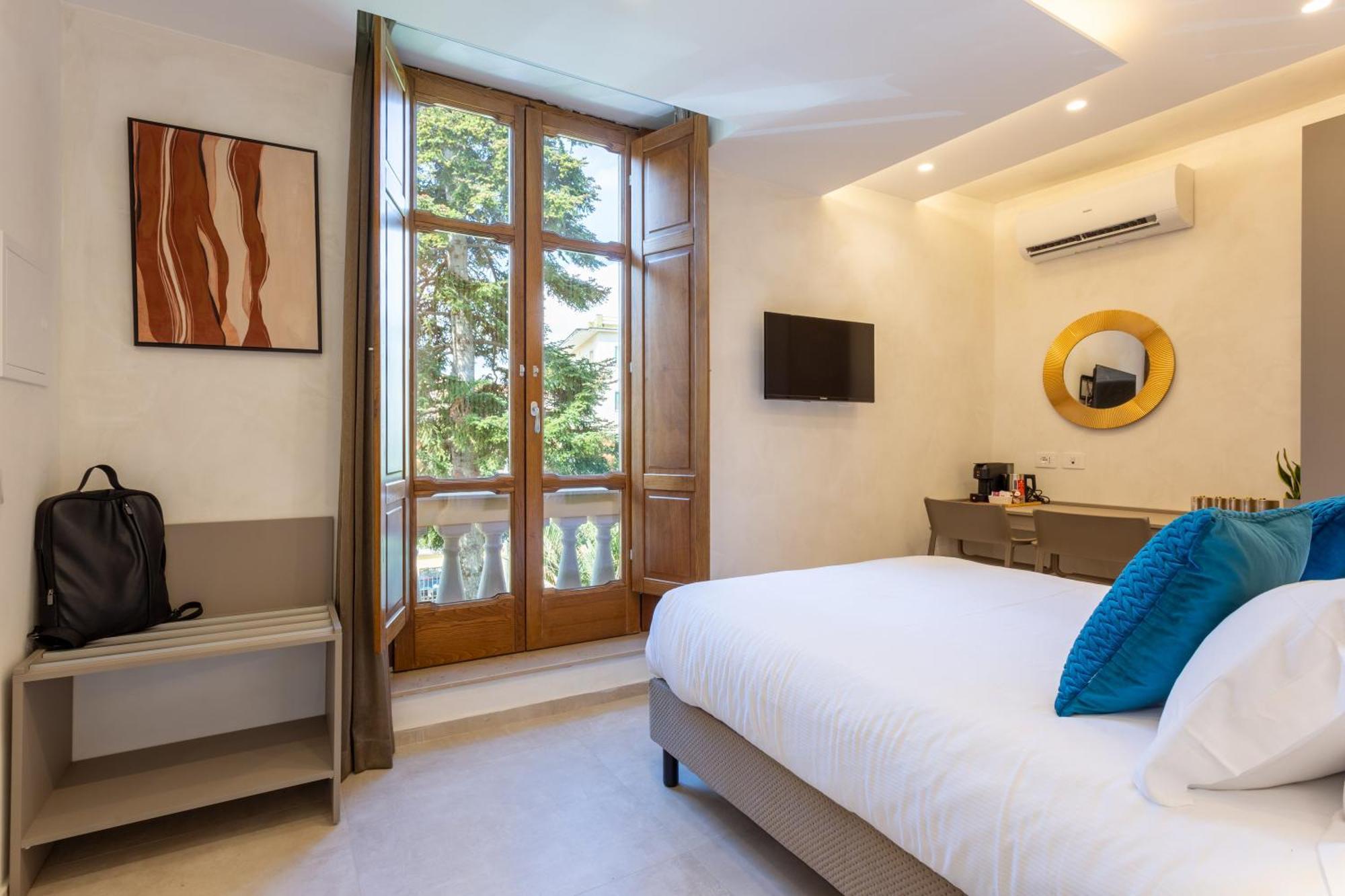 Single Room Garden View